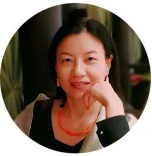 春色碧玉上新戴十年不过时的东方高级感AG真人平台app三月不撞款｜这波(图9)