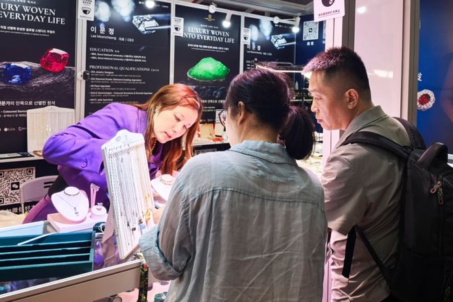 丽宝迩太“闪耀”了!AG真人国际进博首秀(图7) 丽宝迩太“闪耀”了!AG真人国际进博首秀(图7)