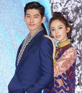 》剧组后台照！灵动可爱颜值状态双AG真人国际游戏娜扎晒《玉茗茶骨(图10)