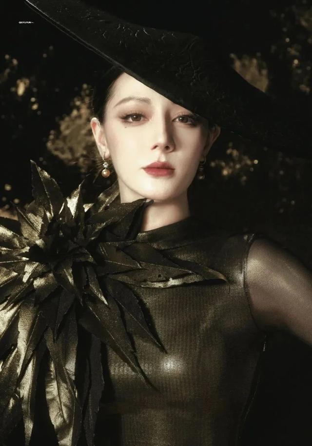 位女星排个名一个比一个惊艳舒淇仅排第3AG真人娱乐给2025红毯最美的10(图13)